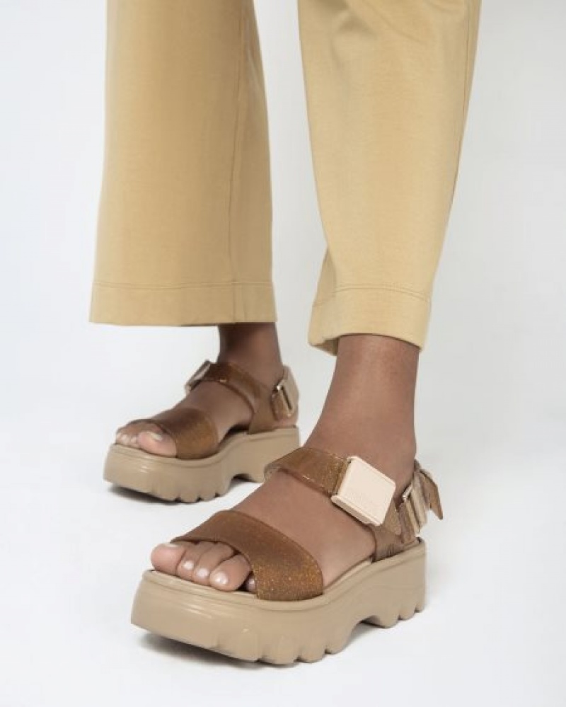 Melissa Kick Off Sandal Sandalet Kadın Beige/Gold Türkiye | 37925THAY